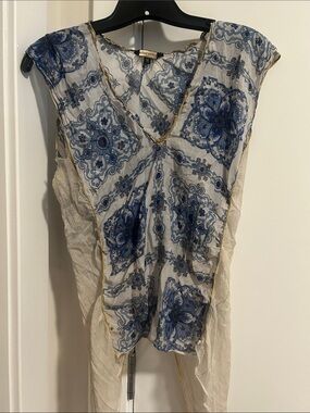 Cream and Blue Tile-Print V-Neck Camisole